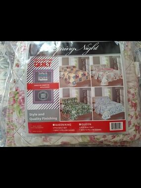 G Home Collection Floral Quilted Bedspread in Pink and Green